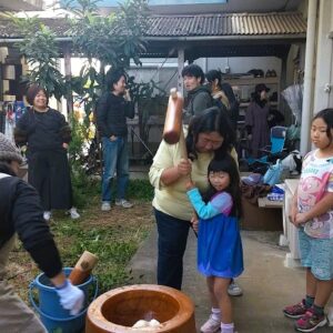 11/22（土）「祝いの餅つき＠ぶんじ寮 in しょうもない万博」を開催