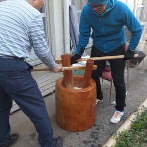 11/22（土）「祝いの餅つき＠ぶんじ寮 in しょうもない万博」を開催